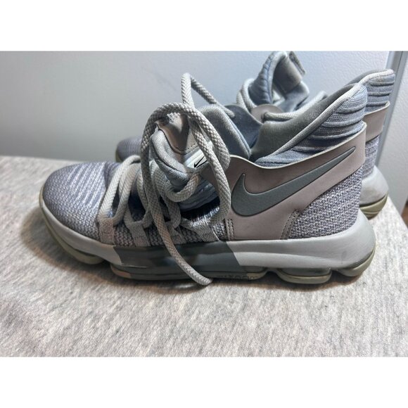 Nike KD 10 Basketball Shoes Men's Size 6Y Lace up High Top Sneakers Wolf Gray - Picture 2 of 8
